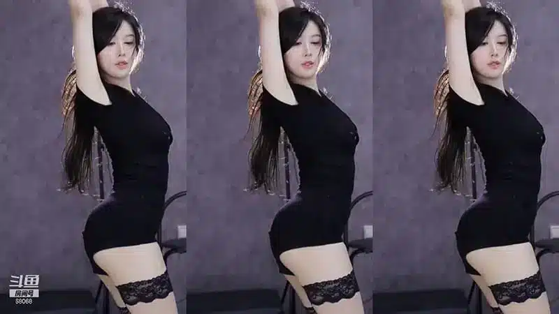 斗鱼主播秀秀电臀摩托摇热舞3部高清写真资源下载合集 斗鱼主播秀秀电臀摩托摇热舞3部高清写真资源下载合集